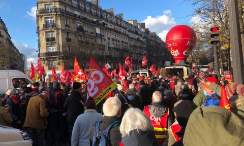 تظاهرات بزرگ کارگران و بازنشستگان در پاریس