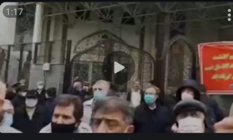 تجمع اعتراضی بازنشستگان بازنشستگان مخابرات تهران