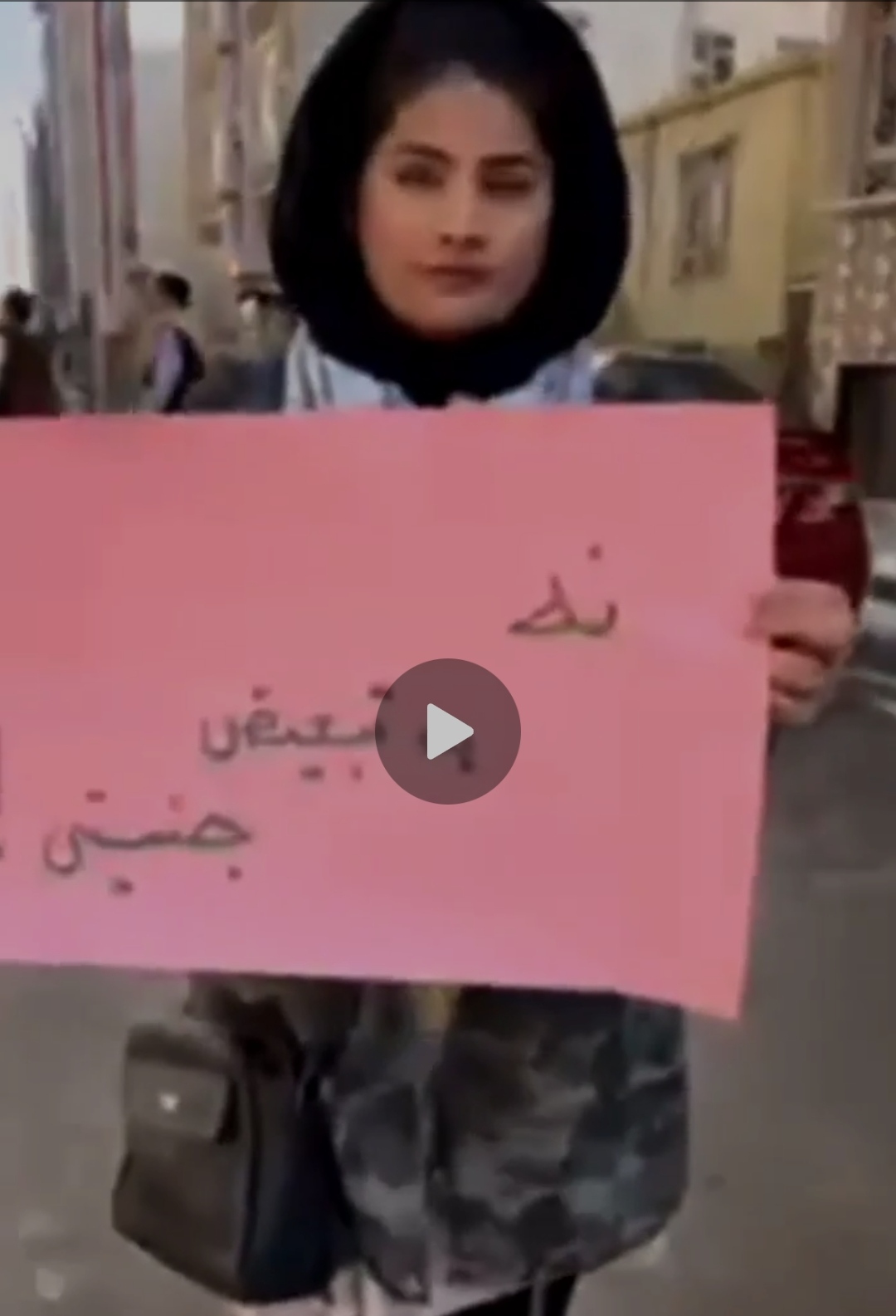 پس از چندین روز خاموشی؛ زنان معترض افغانستان دوباره صدا بلند کردند