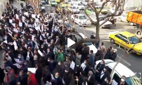 تجمع اعتراضی مالباختگان شرکت آذویکو