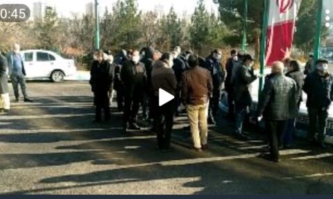 سومین روز از تجمع اعتراضی کارکنان رسمی مخابرات آذربایجان شرقی