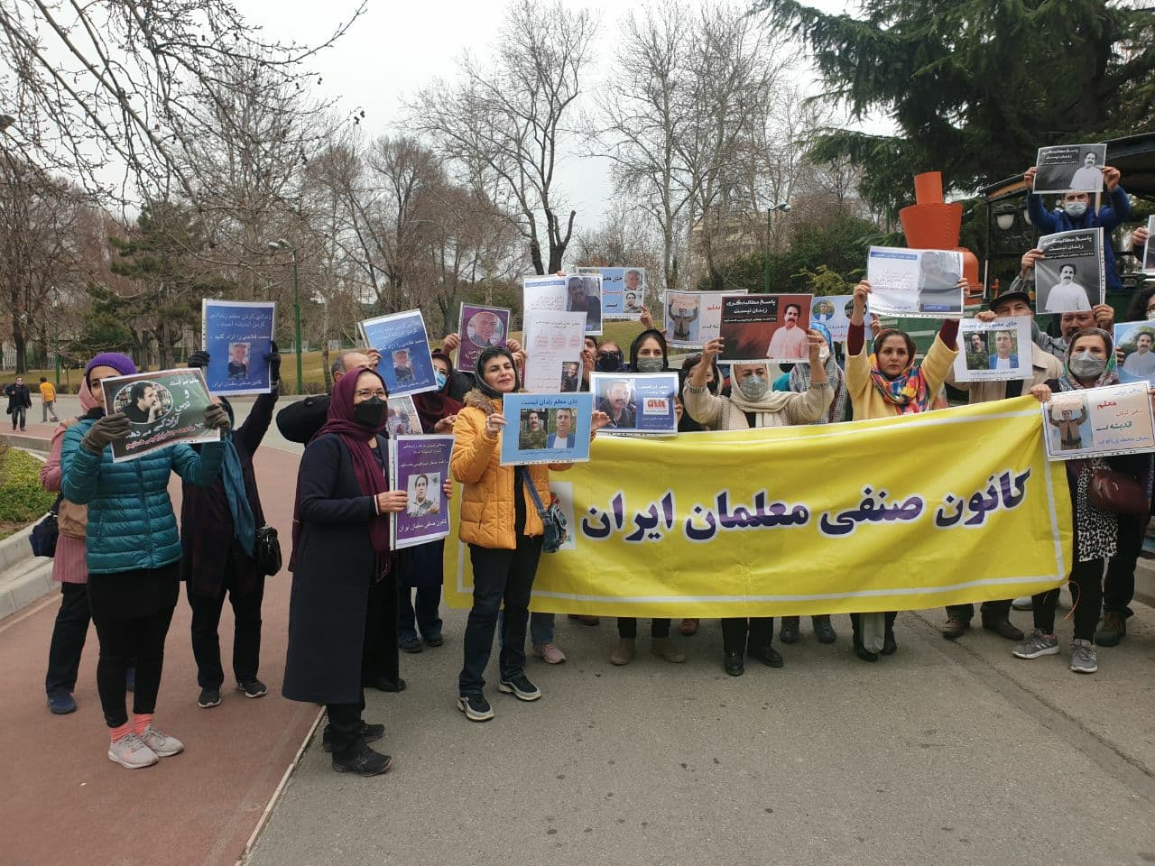 حمایت جمعی از فرهنگیان از معلمان زندانی