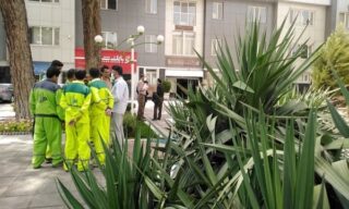 تجمع کارگران شهرداری نیشابور در اعتراض به عدم پرداخت به مطالباتشان