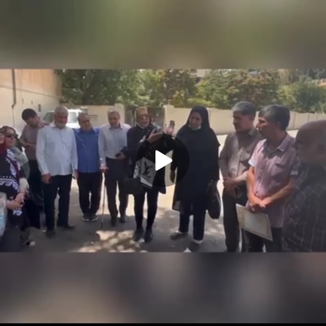 تجمع خانواده‌های جانبازان بازداشتی مقابل زندان اوین