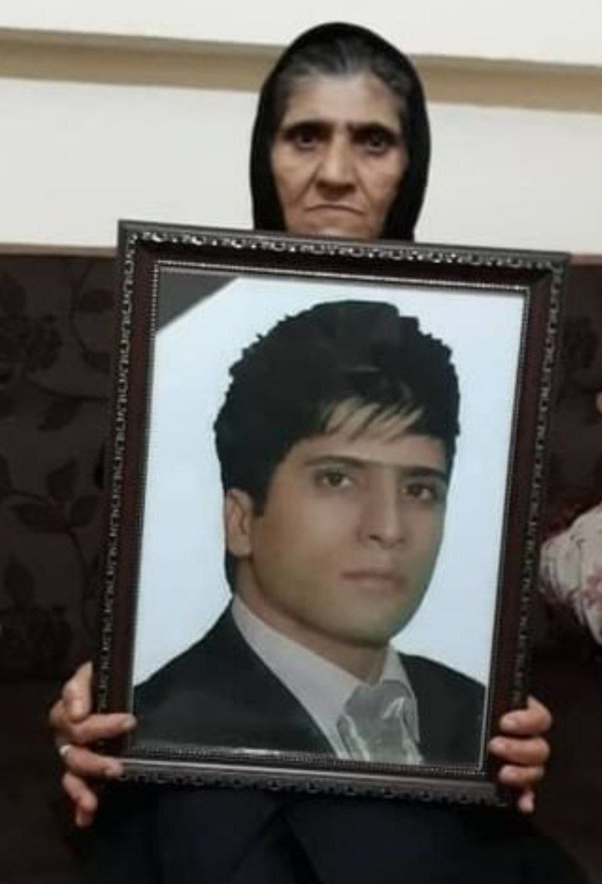 مادر امین کرکی، از بازداشت‌شدگان اعتراضات سراسری دی ۹۶