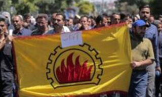 ۱۷ تن از کارگران شرکت آذرآب به‌دلیل اعتراضات صنفی به حبس و شلاق محکوم شدند