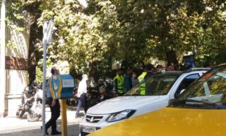 ممانعت از تجمع اعتراضی کارکنان رسمی نفت و بازداشت تعدادی از تجمع‌کنندگان