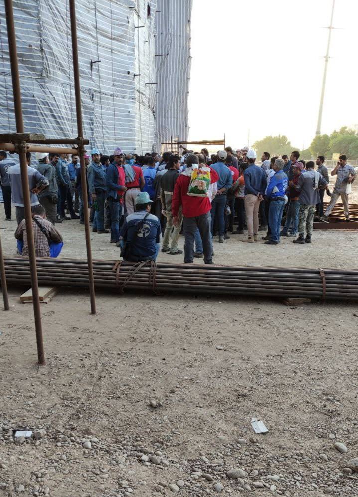 تجمع اعتراضی کارگران پروژه‌ای مخازن کروی ماهشهر