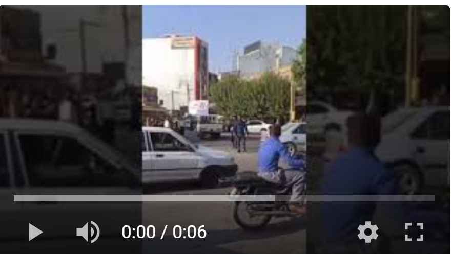ویدیویی از تجمع اعتراضی در‌ بانه