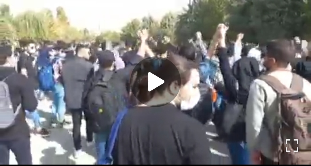 خروش مجدد اعتراضی دانشجویان در دانشگاه آزاد کرج